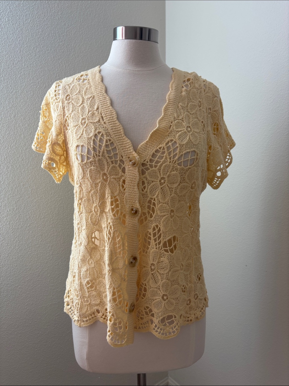 Francesca's Collections Yellow Crochet Lace Button-Down Top